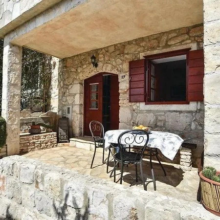 Casa de Férias House With A Parking Space Cove Zarace, Hvar - 23952